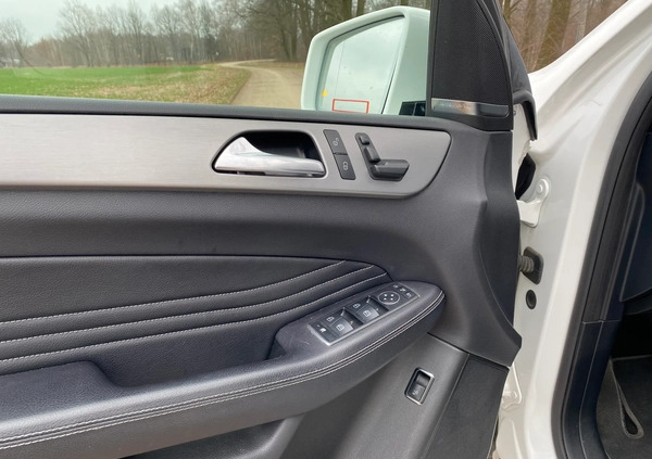 Mercedes-Benz ML cena 132900 przebieg: 193752, rok produkcji 2015 z Łuków małe 436